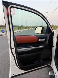 Toyota Tundra